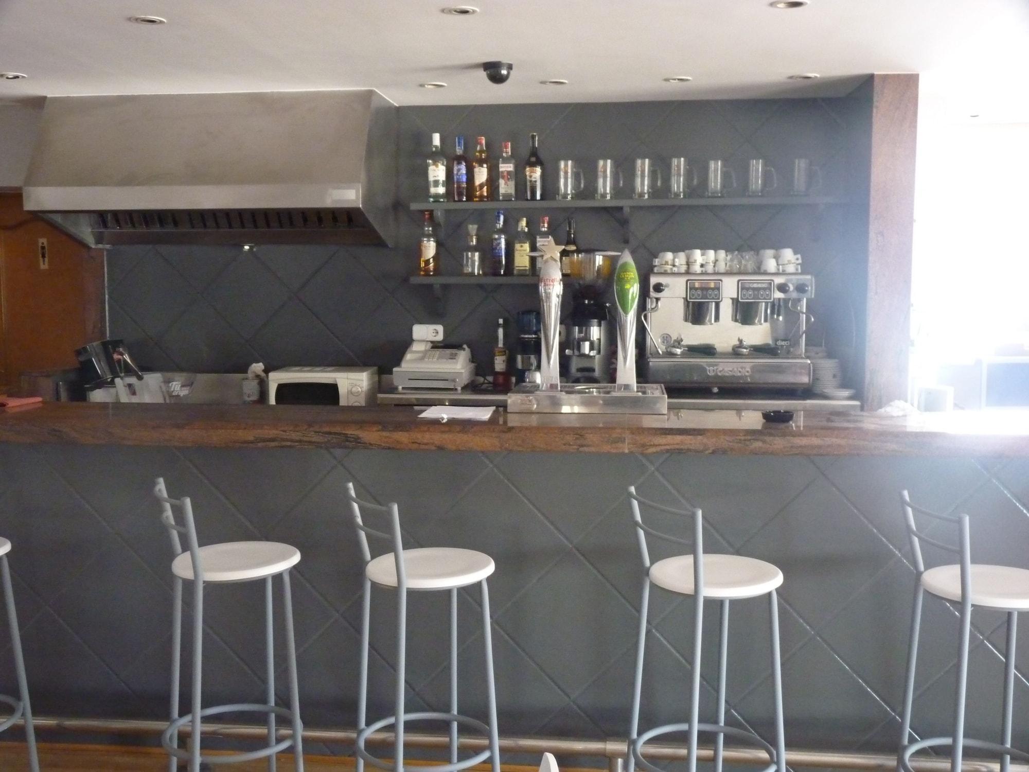 Hotel 139 Castelldefels Eksteriør bilde