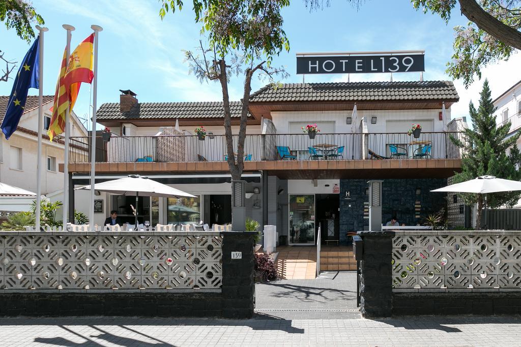 Hotel 139 Castelldefels Eksteriør bilde