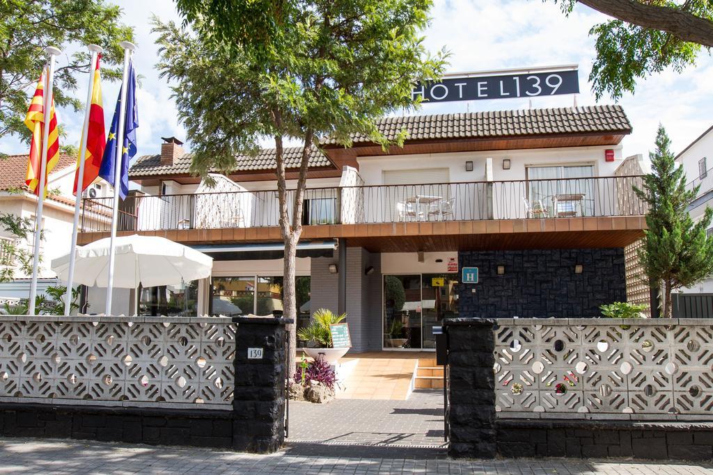Hotel 139 Castelldefels Eksteriør bilde